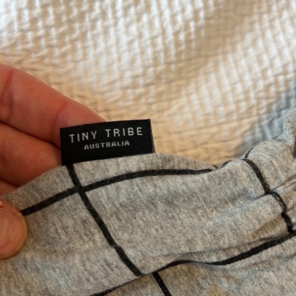 Tiny Tribe Australia Romper - Picture 2 of 3